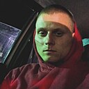 Максим, 24 года