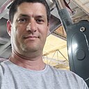 Vik, 44 года