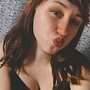 Полина, 22 года