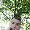 Антон, 23 года