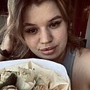 Александра, 22 года