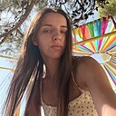 Nadia, 25 лет