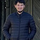 Хусейн, 30 лет