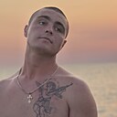 Антон, 22 года