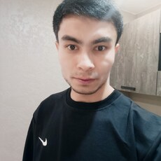Фотография мужчины Yarik, 32 года из г. Мончегорск