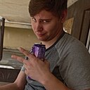 Максим, 24 года