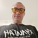 Саша, 42 года