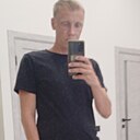 Михаил, 28 лет
