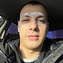 Максим, 24 года