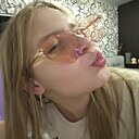 София, 32 года