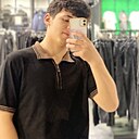 Лоик, 19 лет