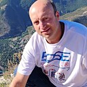Станиславович, 36 лет