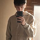 Макс, 18 лет