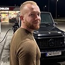 Yurii, 24 года