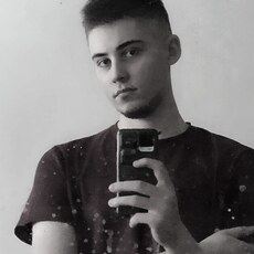 Фотография мужчины Даня, 19 лет из г. Киров