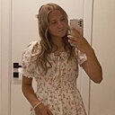 Вика, 18 лет