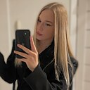 Аврора, 23 года