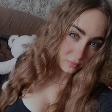 Фотография девушки Алёна, 21 год из г. Приморско-Ахтарск