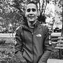 Макс, 25 лет