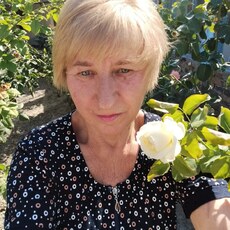 Фотография девушки Павлина, 63 лет из г. Бахчисарай