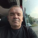 Добряк, 61 год