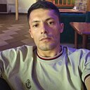 Али, 23 года