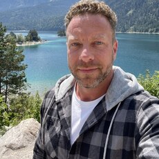 Фотография мужчины Михаил, 49 лет из г. Великий Новгород