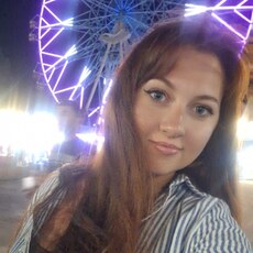 Елена, 32 из г. Воронеж.