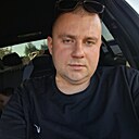 Антон, 32 года