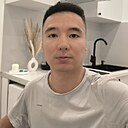 Али, 24 года