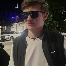 Фотография мужчины Дмитрий, 19 лет из г. Пятигорск