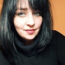 Поліна, 41 год