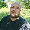 John, 32 года