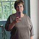 София, 42 года