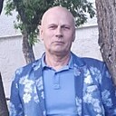Yurii, 54 года