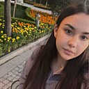 Алие, 22 года
