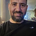 Селами, 42 года