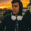 Роман, 21 год