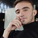 Роман, 27 лет
