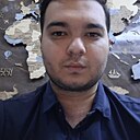 Xurshid, 22 года