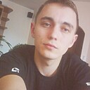 Денис, 33 года