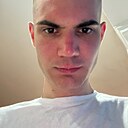 Данила, 23 года