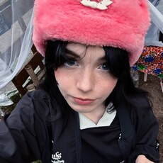 Фотография девушки Пуговка, 18 лет из г. Холмск