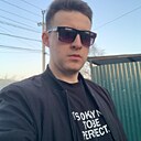Максим, 24 года
