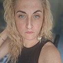 Amina, 42 года