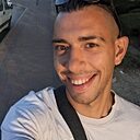 Vladi, 24 года
