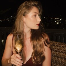 Фотография девушки Каролина, 18 год из г. Сочи