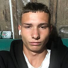 Фотография мужчины Саша, 18 лет из г. Васильков