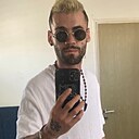 Серий, 32 года