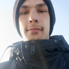 Фотография мужчины Андрей, 19 лет из г. Уссурийск